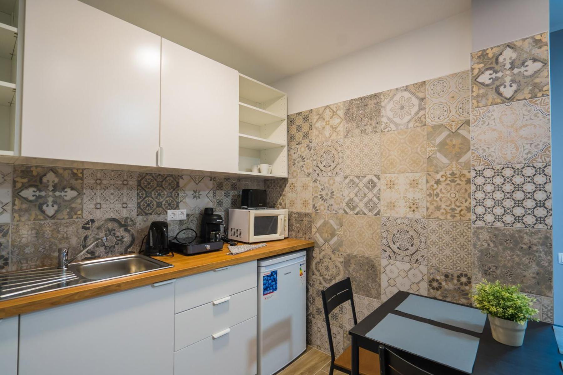 Riviera Apartmanhaz Шиофок Экстерьер фото